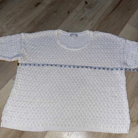 Soft summer cream sweater - Picture 6 of 8